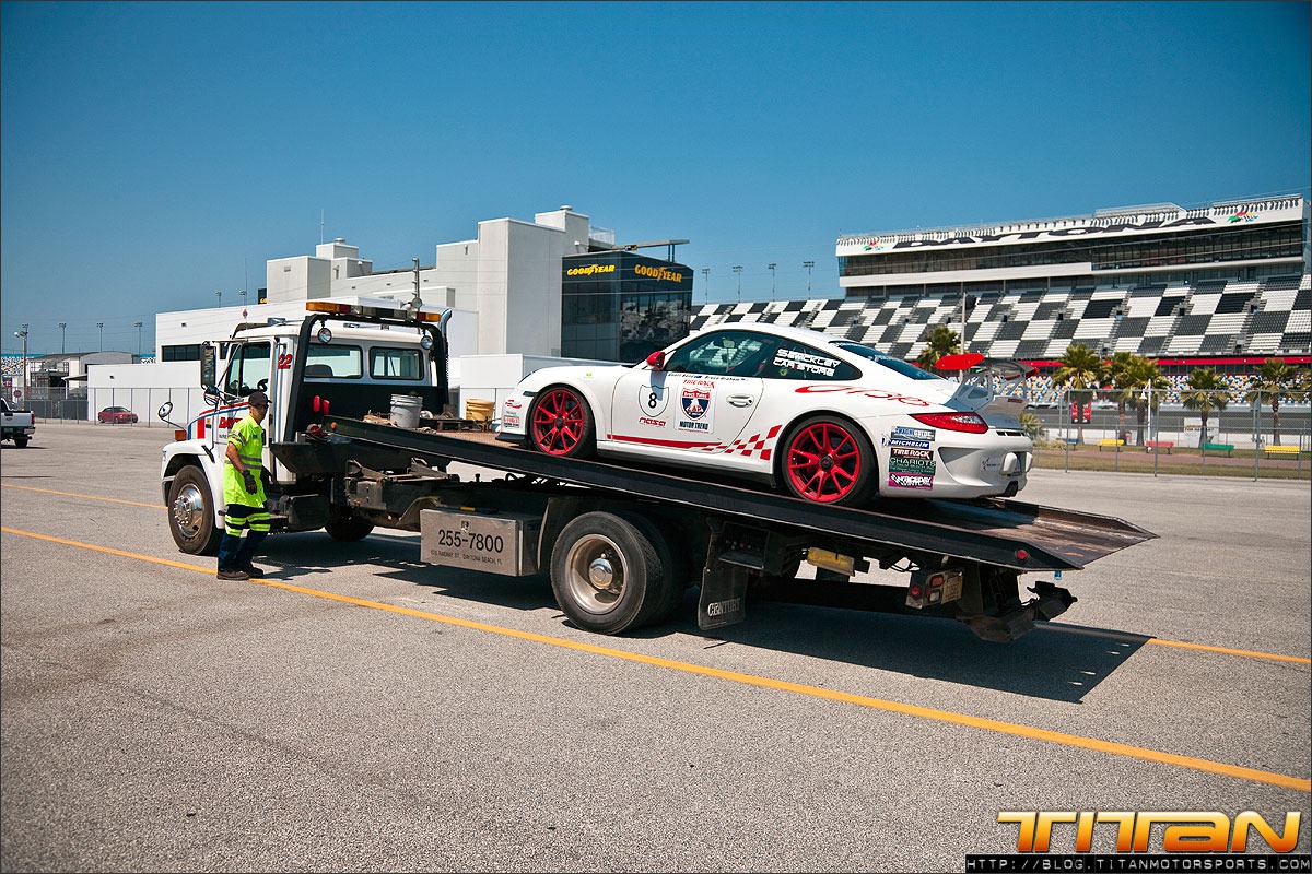 one-lap-daytona-2011-008