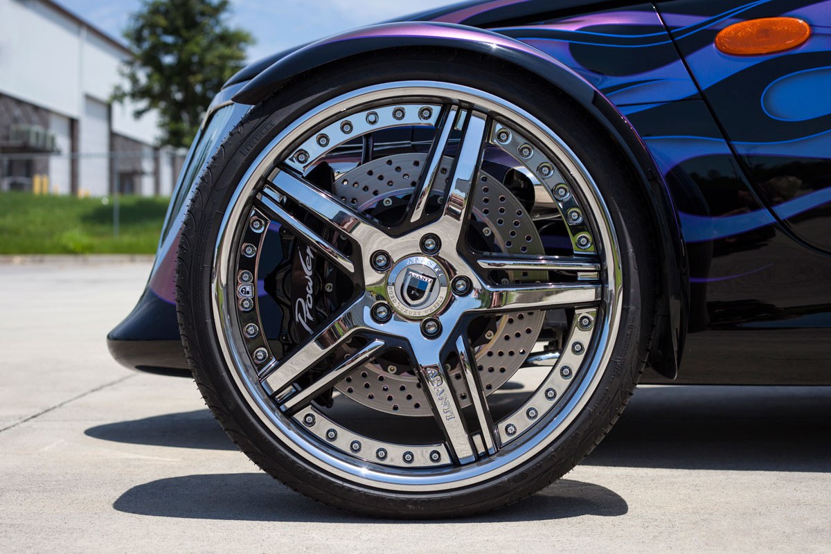 Titan-Prowler-Custom-10